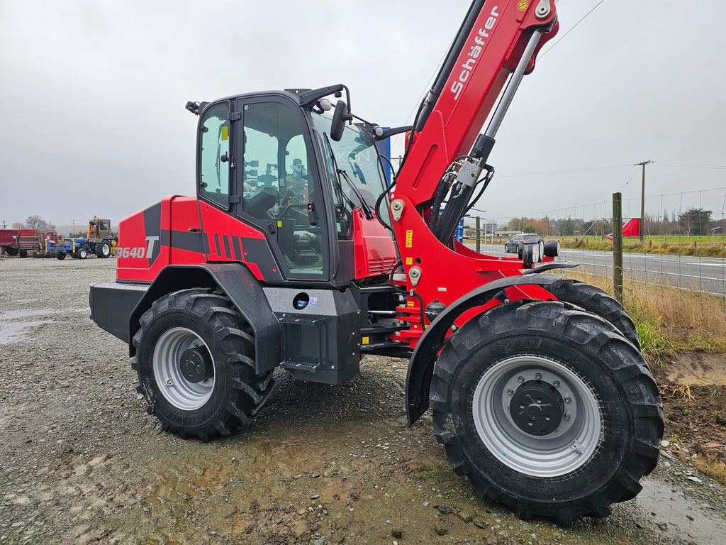 Schäffer Telescopic Wheeled Loaders